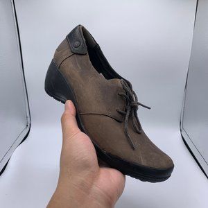 Womens Merrell Brown Clogs - Size 8.5